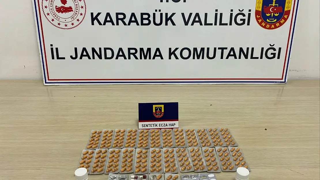 Operasyon düzenlendi: 369 hap ele geçirildi