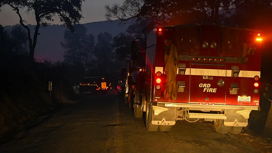 Oroville, Kaliforniya'da orman yangını devam ediyor