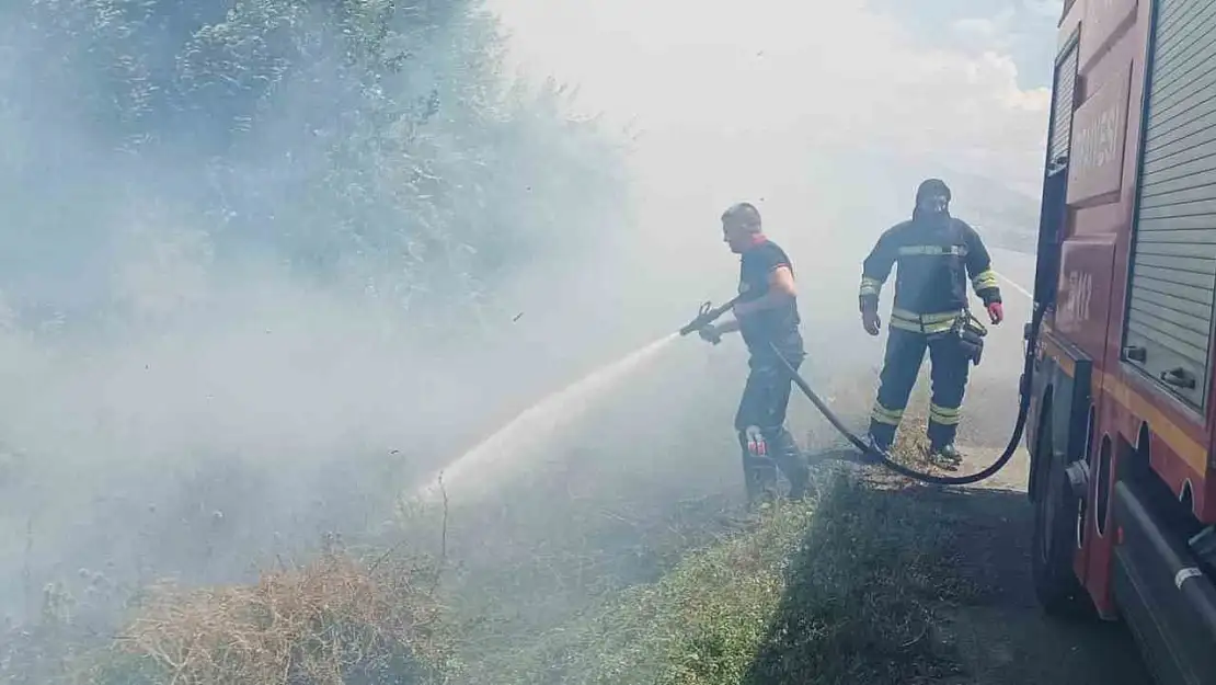 Örtü yangını söndürüldü