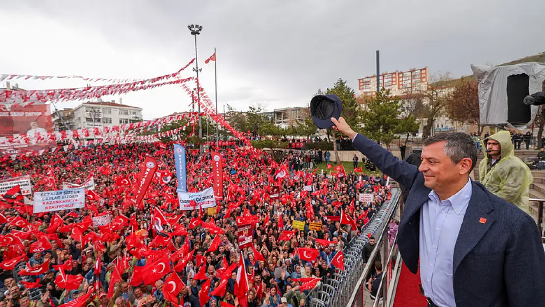 Canlı! Tıkla-İzle: Chp Genel Başkanı Özgür Özel Konya'da açıklamalarda bulunuyor...