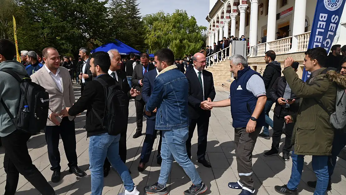 Pekyatırmacı: 'Eğitim ve gençlik faaliyetleri önceliğimiz'