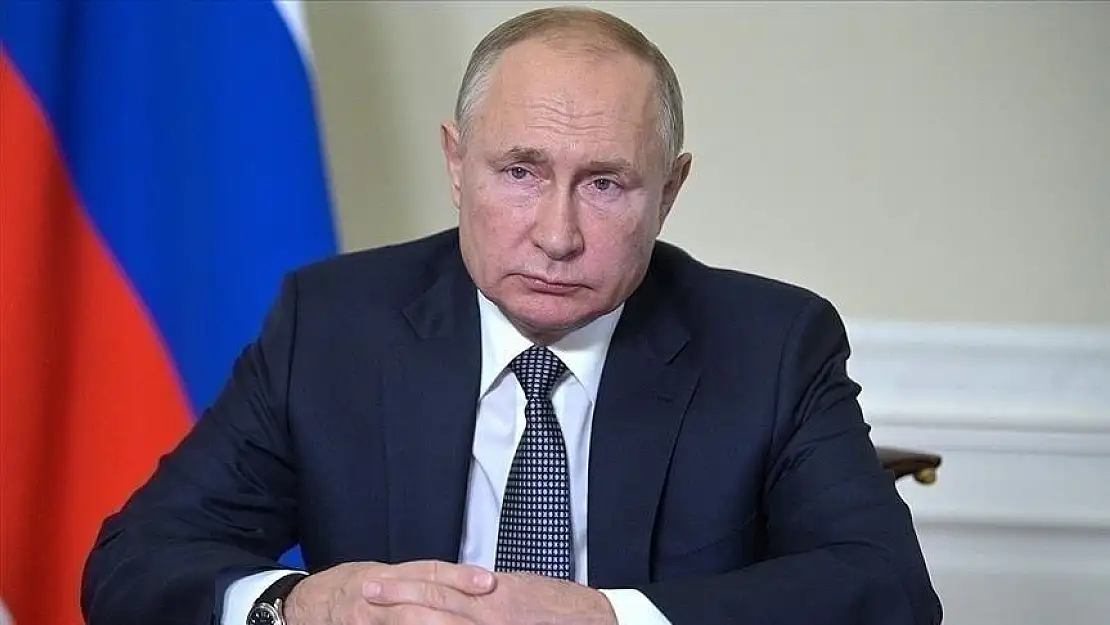 Putin'den LGBT'ye geçit yok! Yasayı onayladı