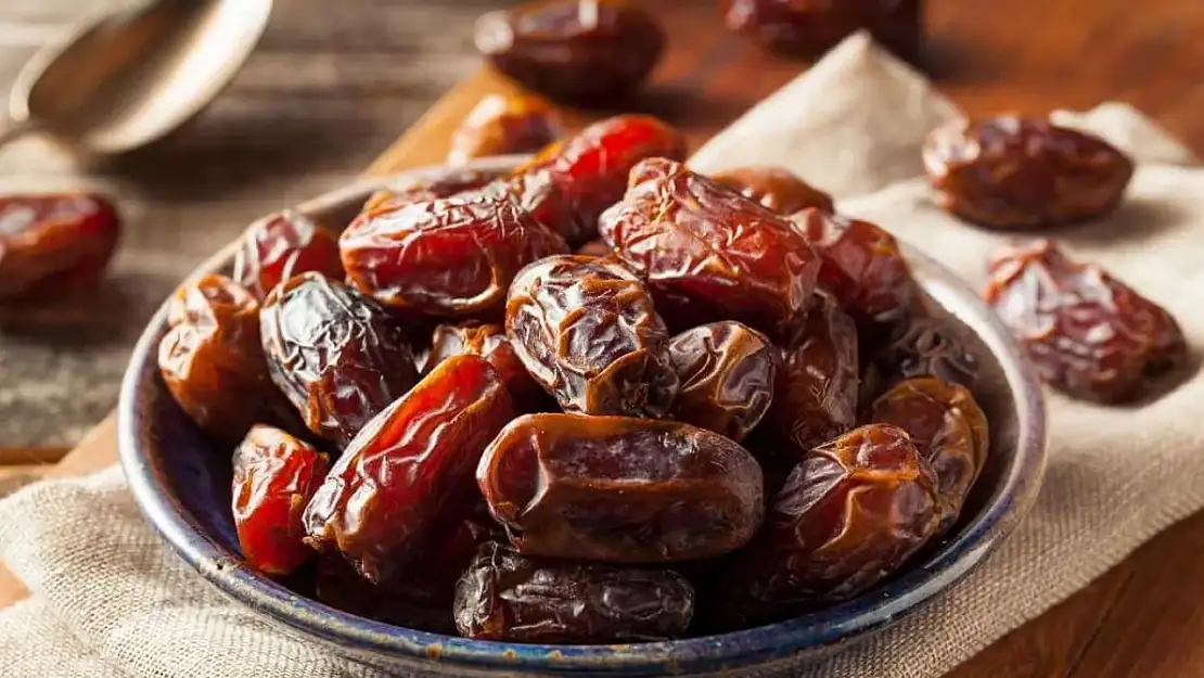 Ramazan sofralarının vazgeçilmezi: En çok tercih edilen hurma çeşitleri