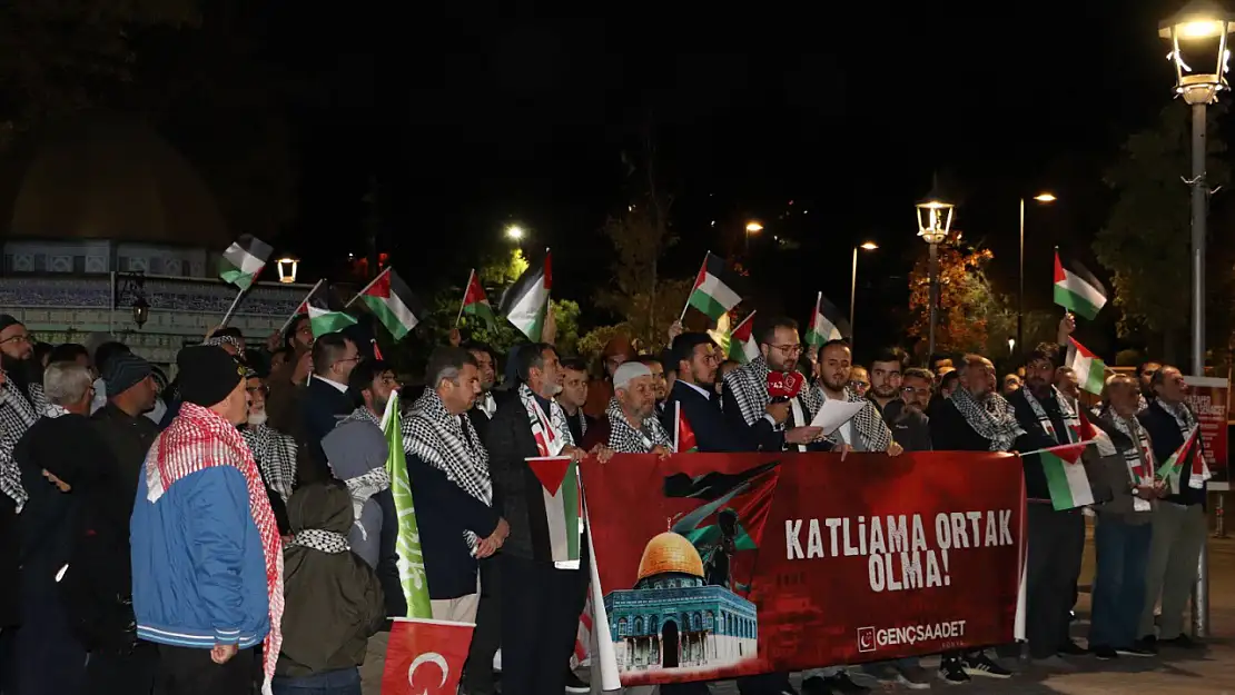 Saadet Konya Gençlik Kolları İsrail'i protesto etti