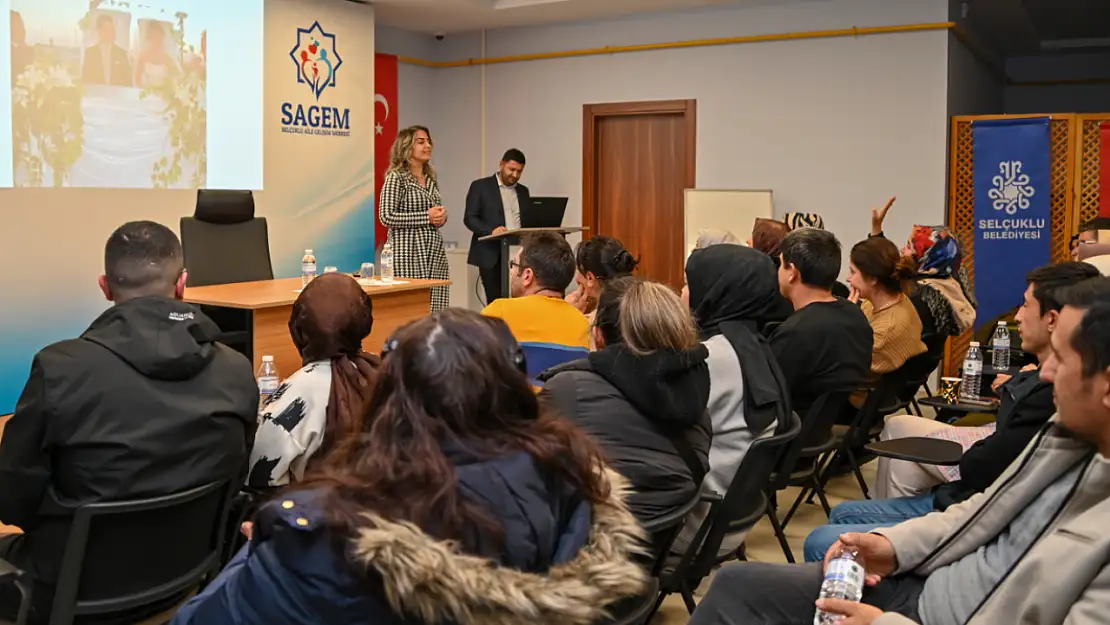 SAGEM, Konyalı ebeveynlere, 'Çocukla İletişim ve Çiftler Arasında Etkili İletişim' semineri verdi!