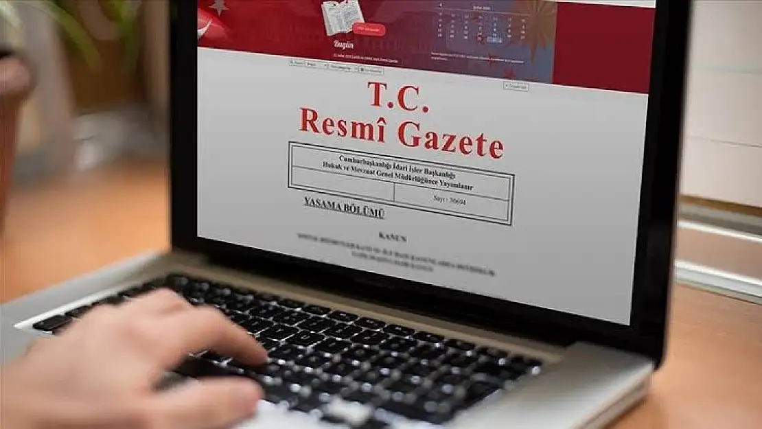 Sağlık personeline ek ödeme yönetmeliği Resmi Gazete'de