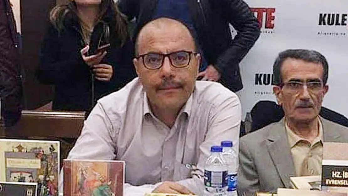 Şahin Ankara Kitap Fuarına katılacak