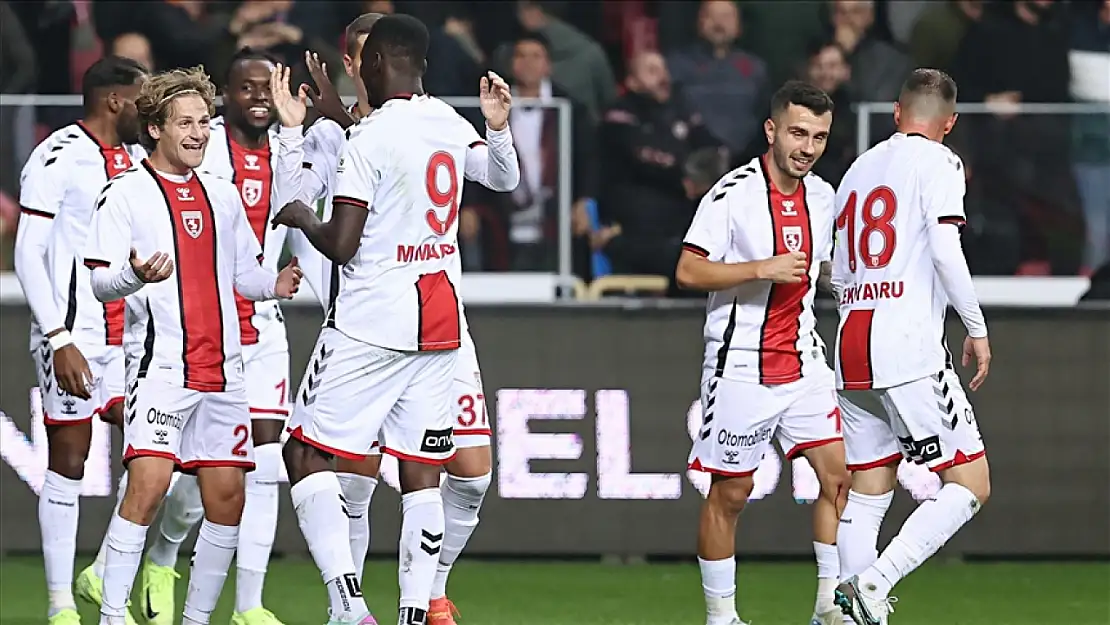 Samsunspor evinde rahat kazandı!