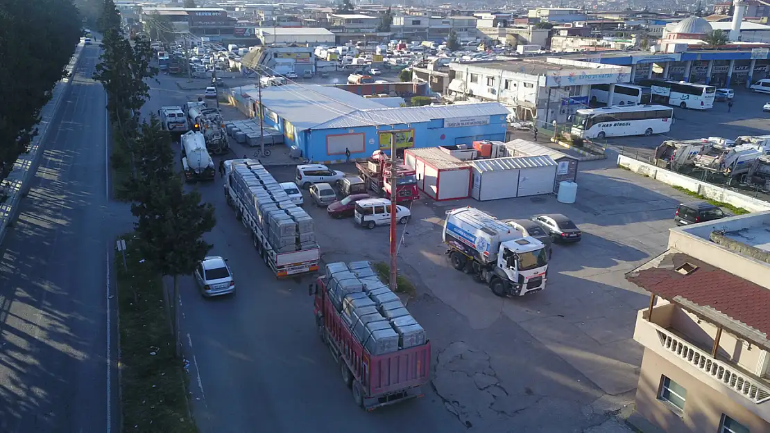 Selçuklu Belediyesi Antakya ve İskenderun'da çalışmalarını sürdürüyor