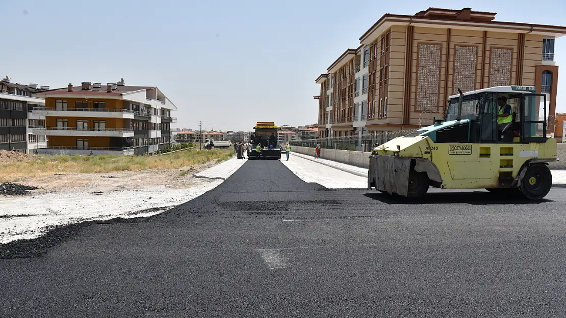 Selçuklu Belediyesi asfalt çalışmaları devam ediyor