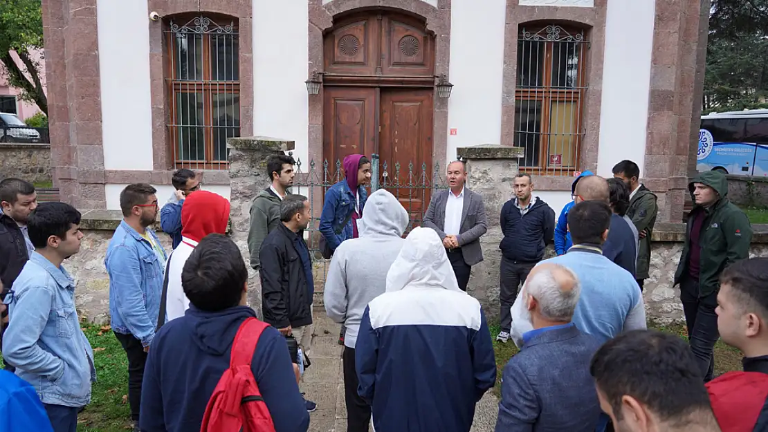 Selçuklu Belediyesi Bursa ve Bilecik'e Gezi Düzenledi