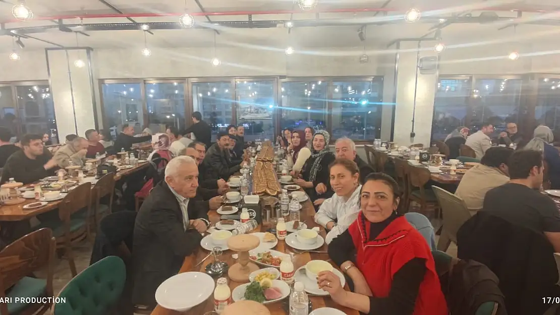 SELÇUKYA'DA iftarda şiir
