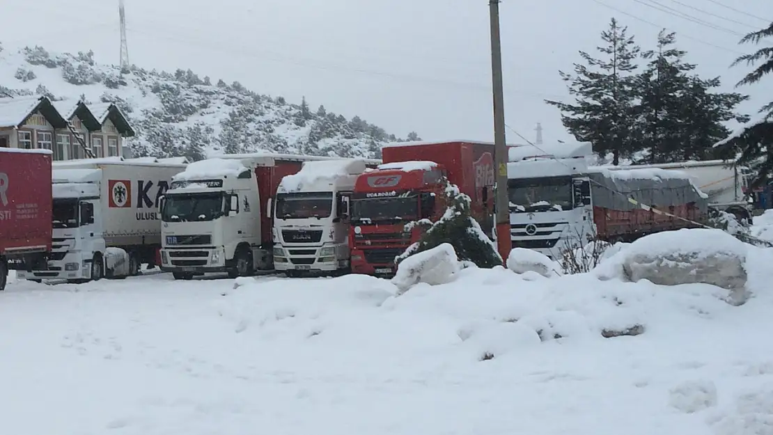 Seydişehir- Antalya yolu kapatıldı