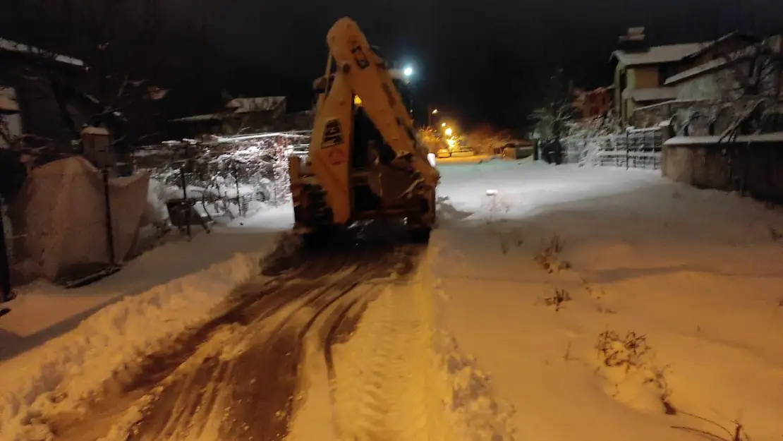 Seydişehir'de kar temizleme çalışmaları