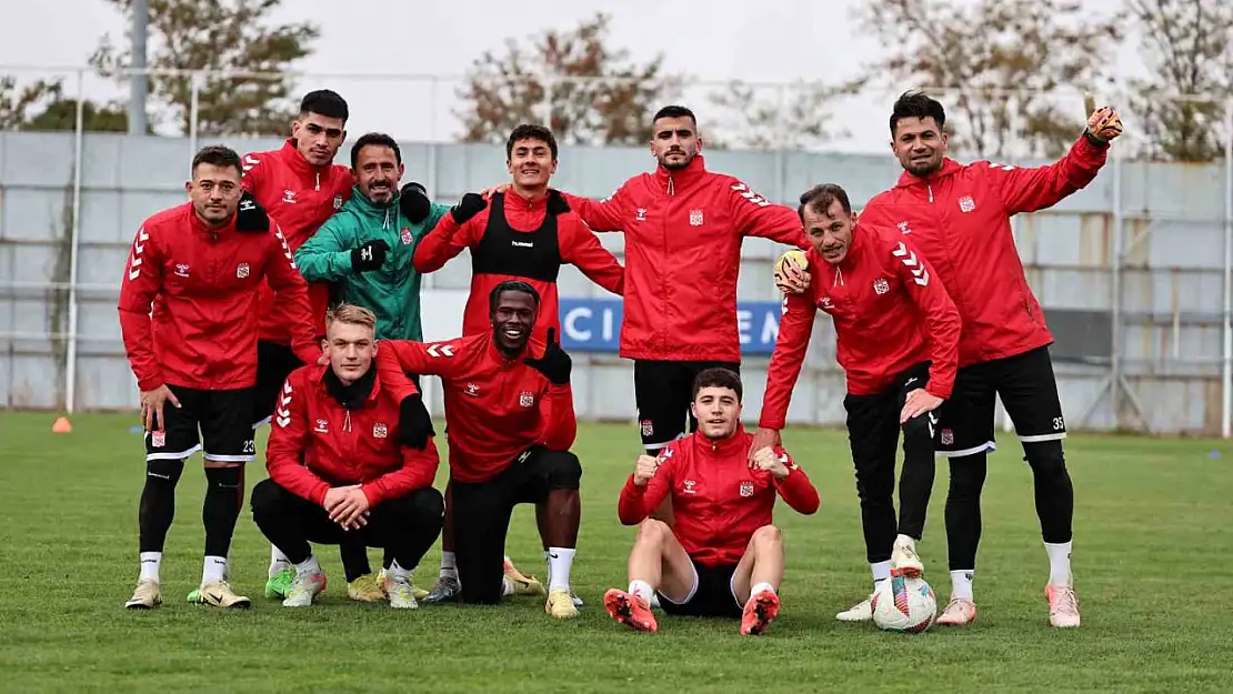 Sivasspor'da Adana Demirspor maçına hazırlanıyor