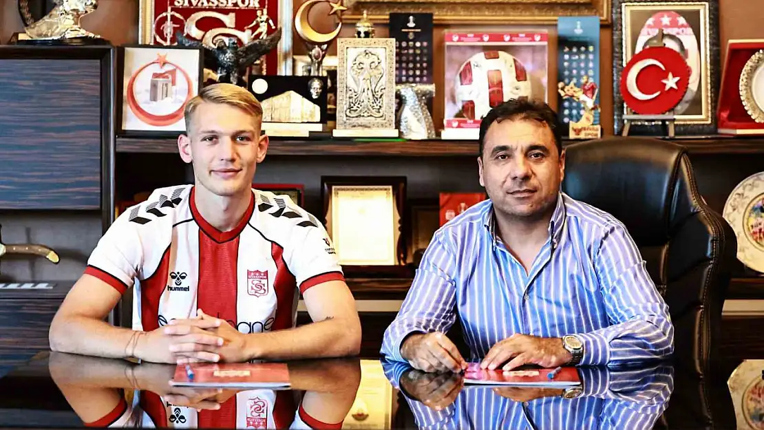 Sivasspor, Jan Bieganski'yi renklerine bağladı