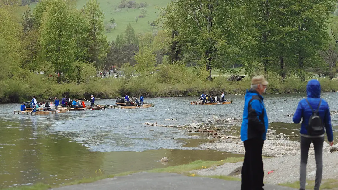 Slovakya'nın Cerveny Klastor kentinde yaz turizmi canlanıyor