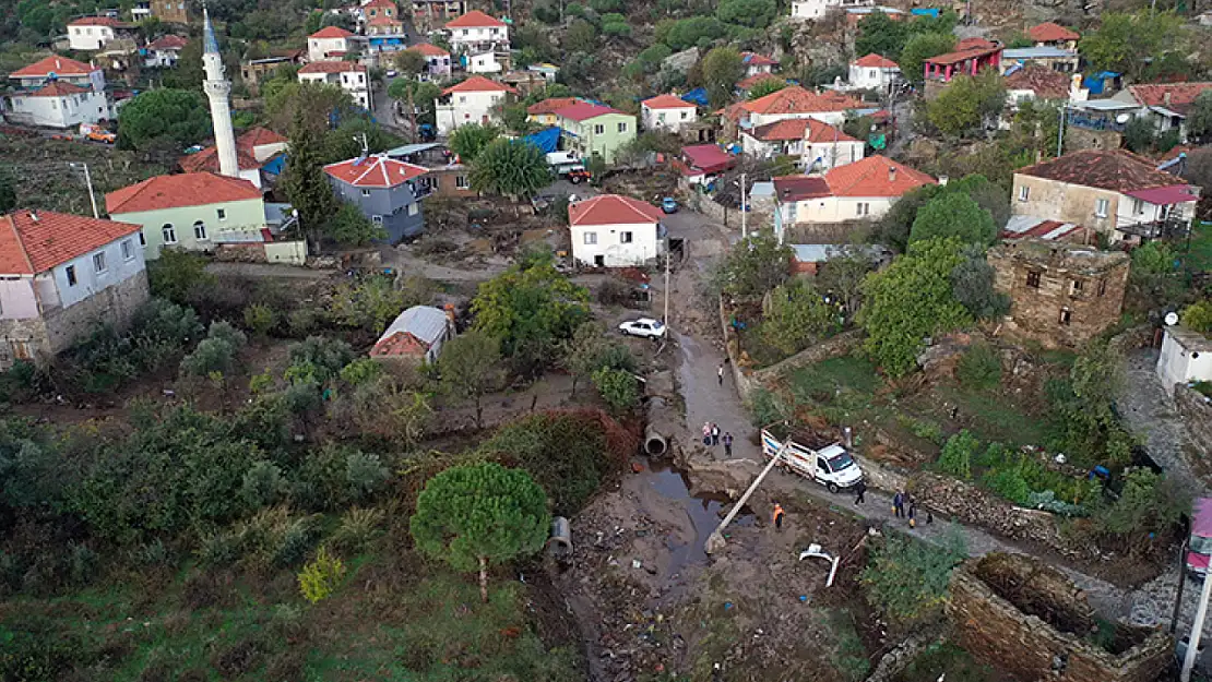 Sonbahar yağışı sele neden oldu: 2 ölü!