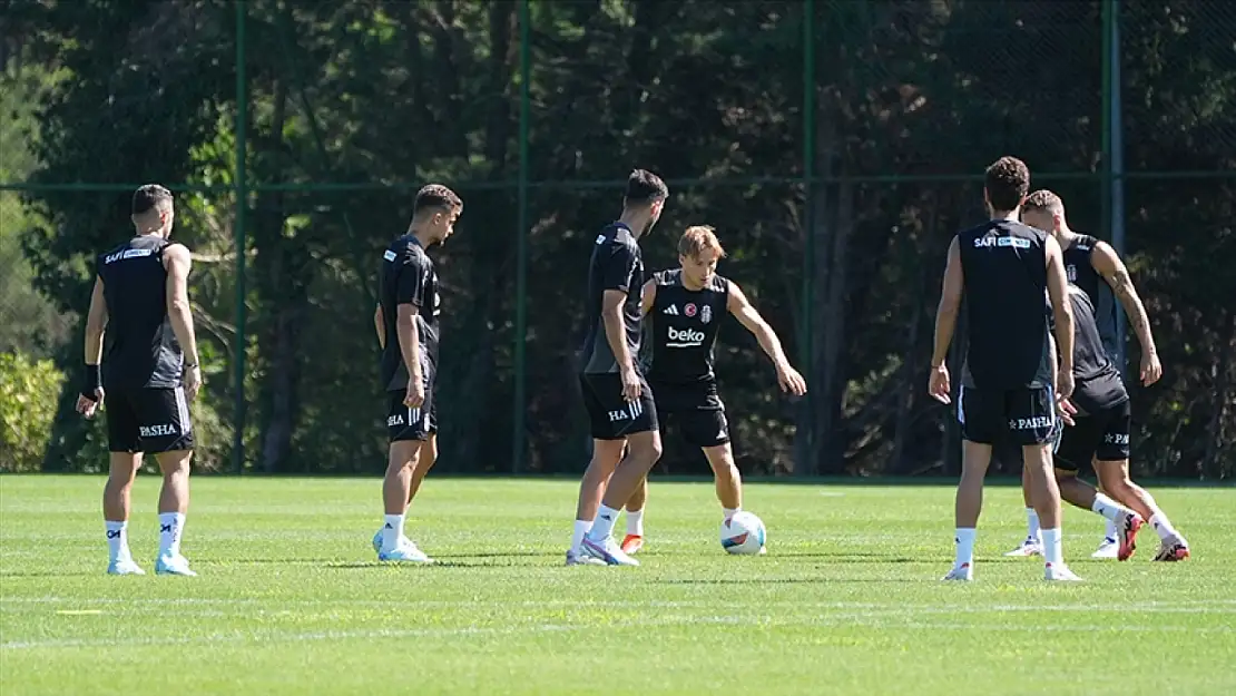 Süper Lig'de Beşiktaş Antalyaspor'la karşı karşıya gelecek