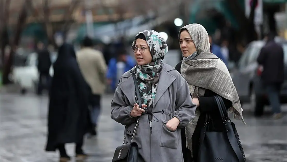 Tahran Milletvekili Kevseri, başörtüsü kuralını ihlal edenler yargılanacak