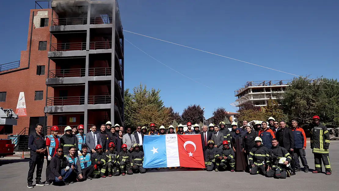 TİKA'dan Somalili itfaiyecilere eğitim