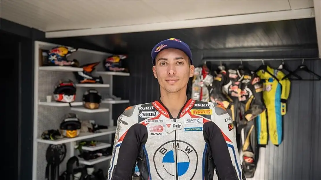 Toprak Razgatlıoğlu, Superpole yarışını kazanarak zirveye göz kırptı