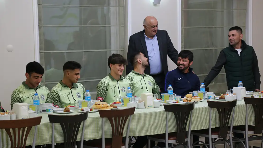 Torku Şekerspor kulübü iftarda buluştu