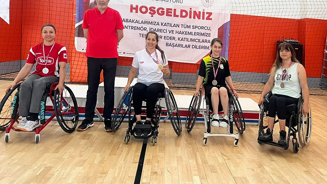 Torku Şekerspor'un Paralimpik Sporcusu Emine Seçkin'den Altın Madalya