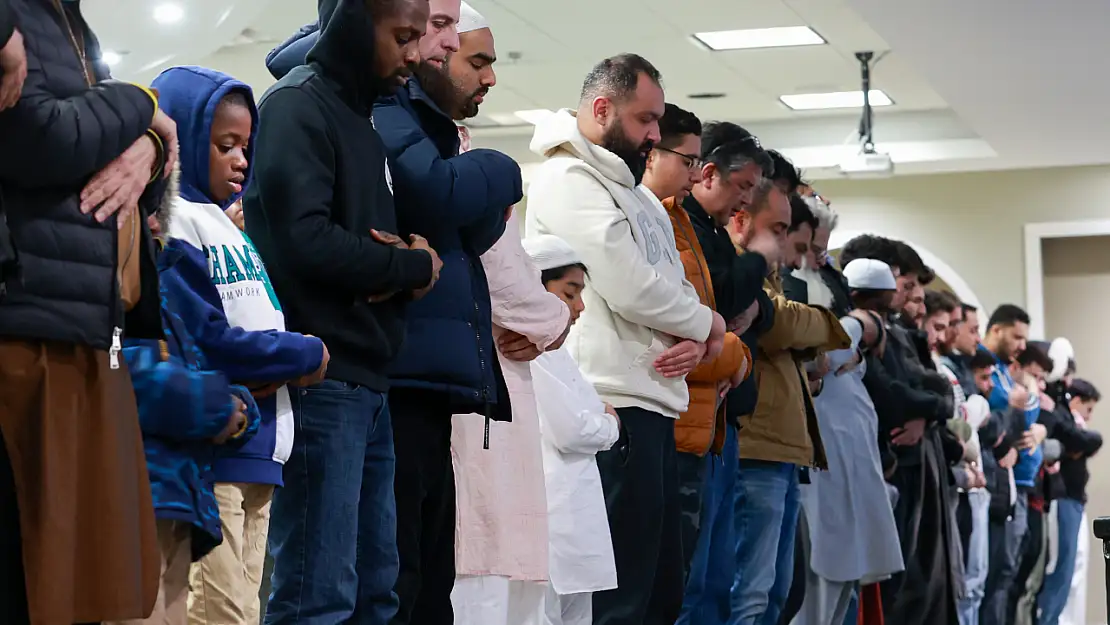 Toronto'da bulunan Müslümanlar, Ramazan ayının ilk teravih namazı için bir araya geldi