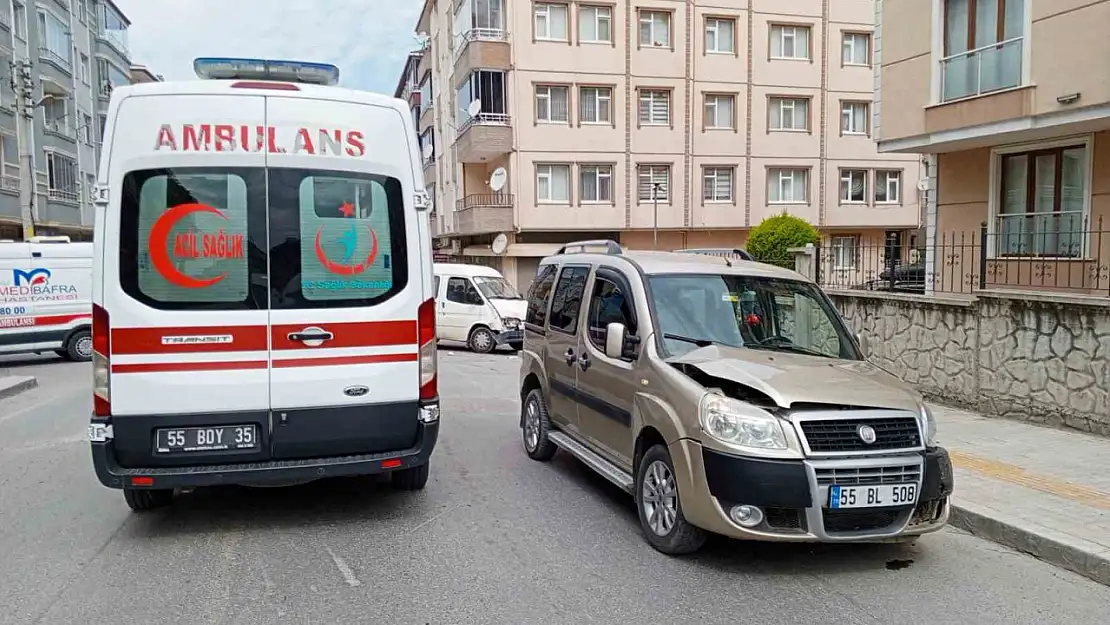 Trafik kazası: 2 yaralı