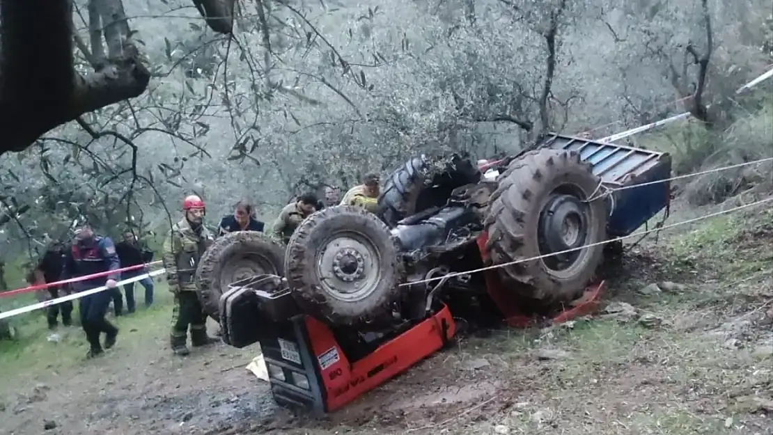 Traktör devrildi: Sürücü hayatını kaybetti