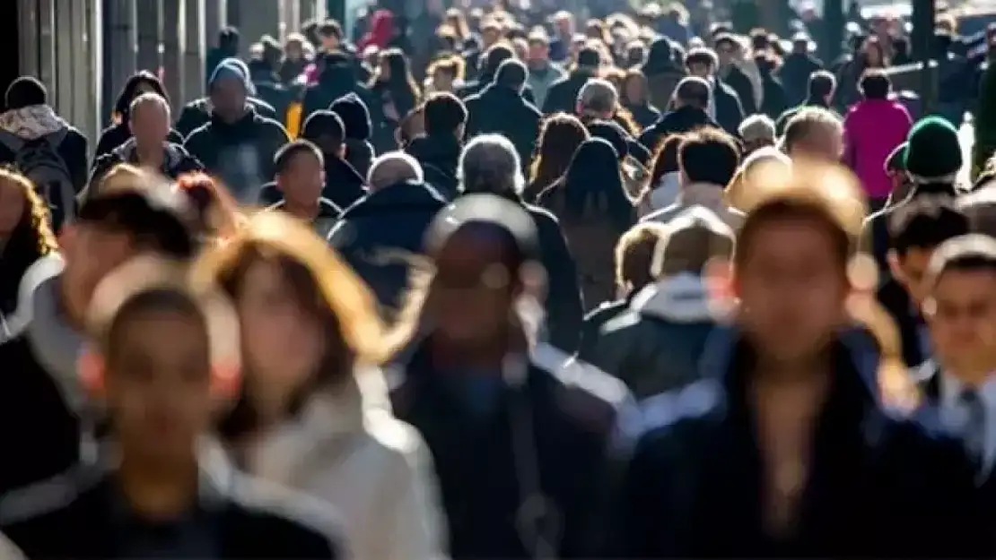 TÜİK açıkladı: İşsizlik azaldı, istihdam geriledi