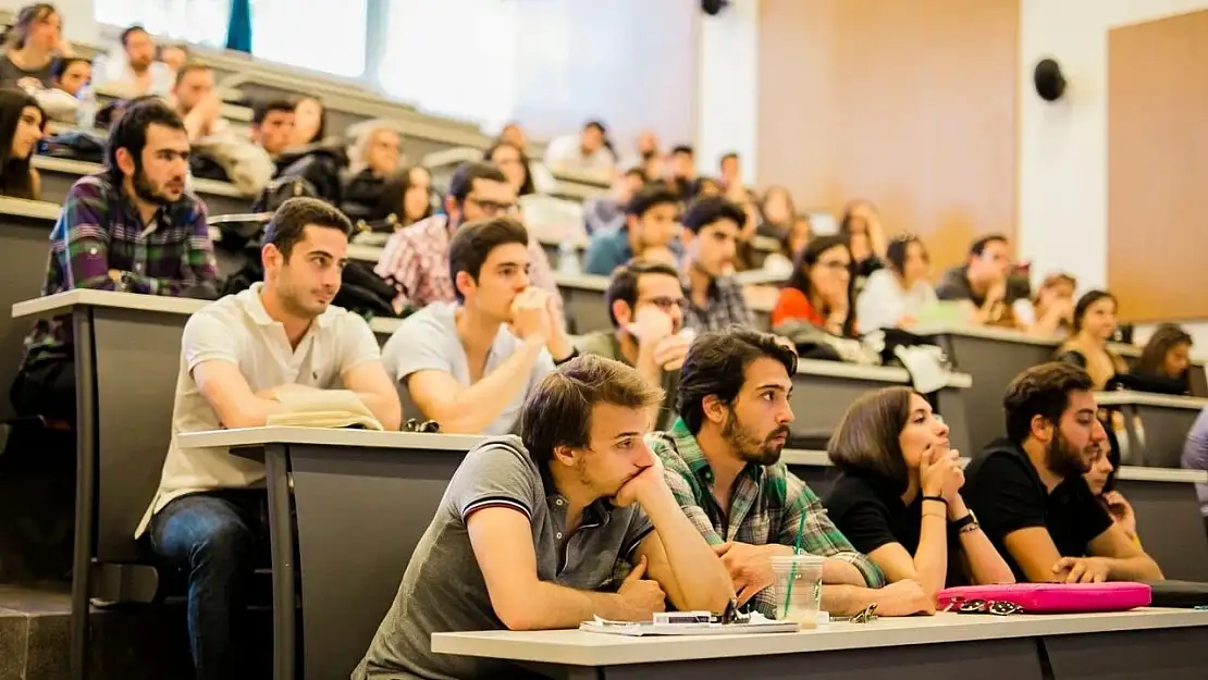 Türkiye, Avrupa'da eğitim enflasyonunda zirvede!