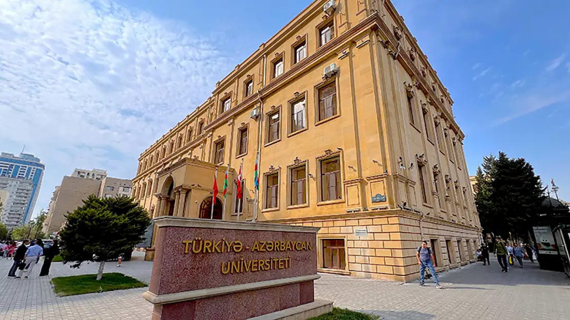 Türkiye-Azerbaycan Üniversitesi'nde ilk ders zilli çaldı!