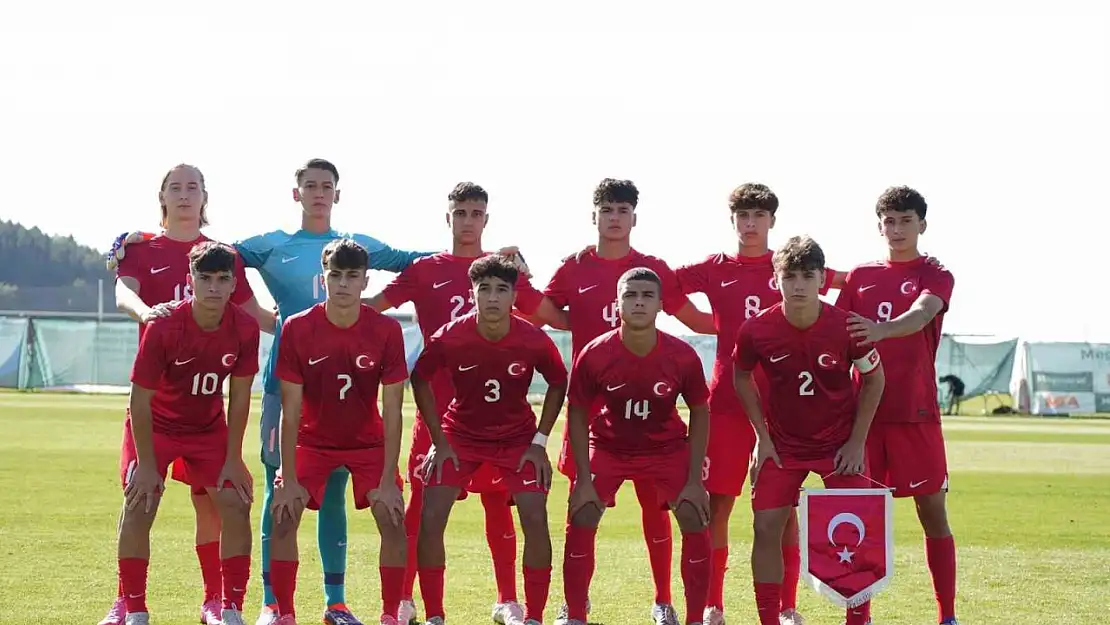 U16 Milli Takımı, Romanya'yı 5-1 mağlup etti