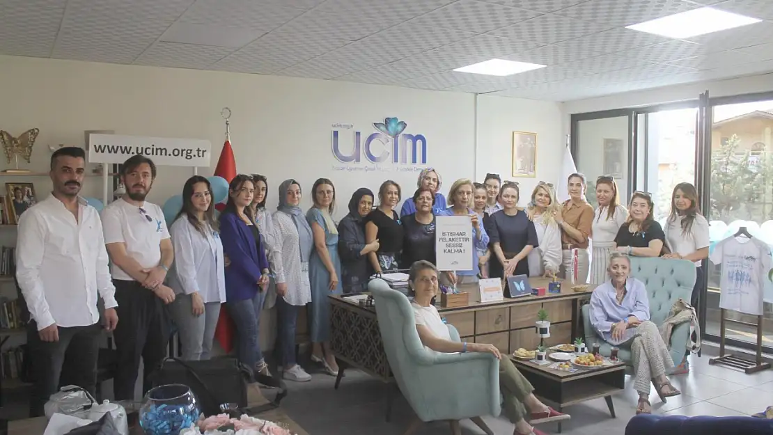 UCİM anlamlı bir etkinlikle çocuk istismarı ile mücadeleye dikkat çekti