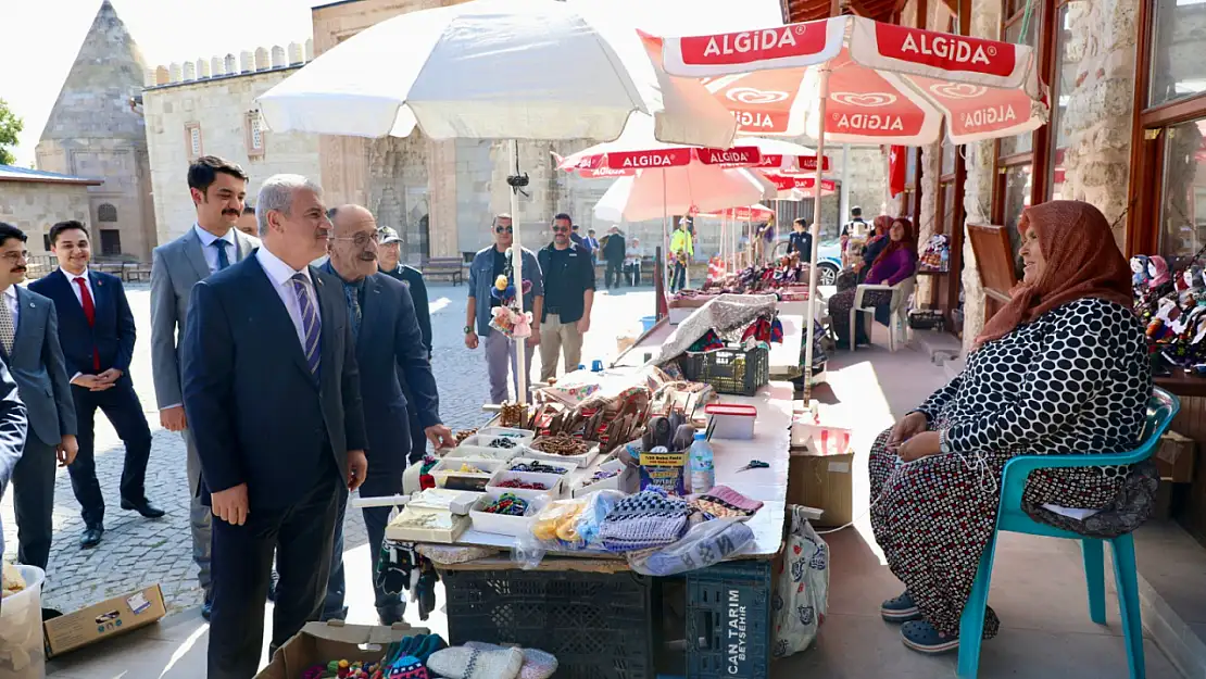 Vali Akın Hüyük ve Beyşehir'i ziyaret etti!