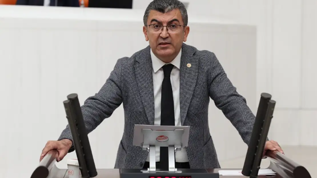 Vekil Ekici, Konya'daki yapıların dönüştürülmesinin gerekli olduğunu söyledi!