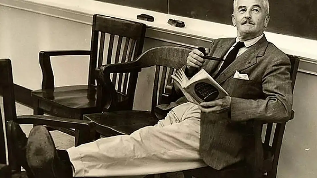 William Faulkner'ın eserlerinde işlediği temalar nelerdir?