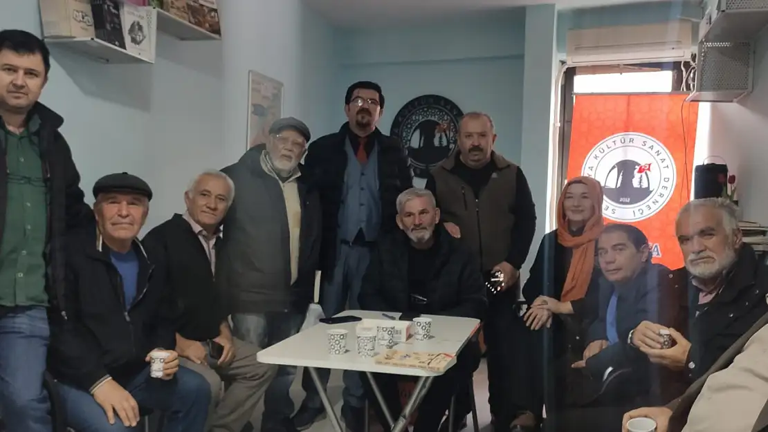 Yarcı, Selçukya'da okurlarıyla buluştu