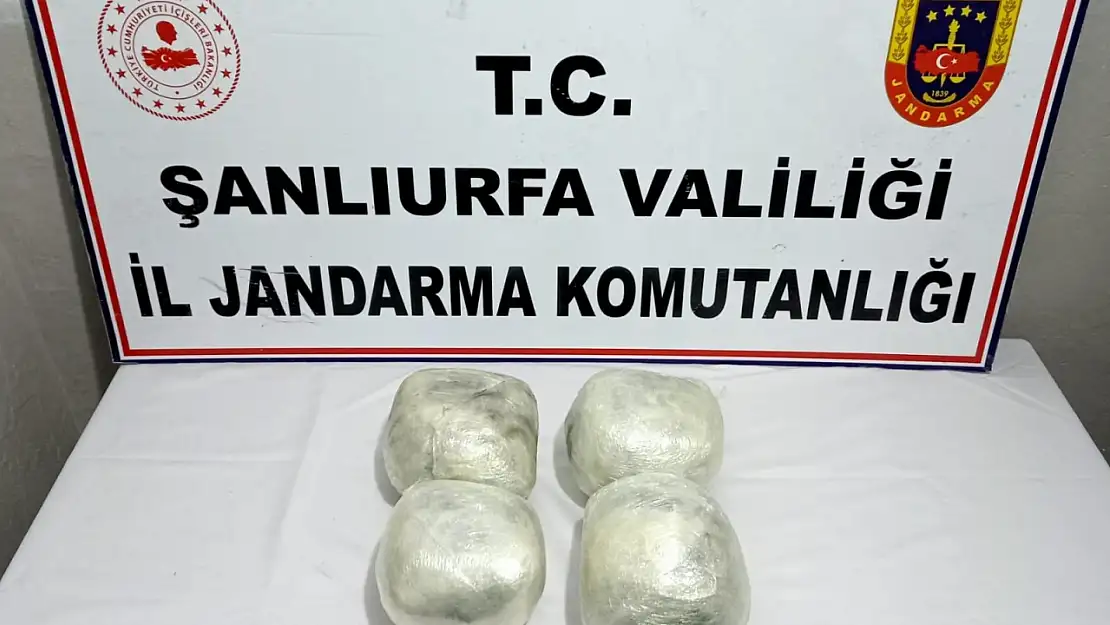 Yolcu otobüsünde 5 kilo esrar ele geçirildi