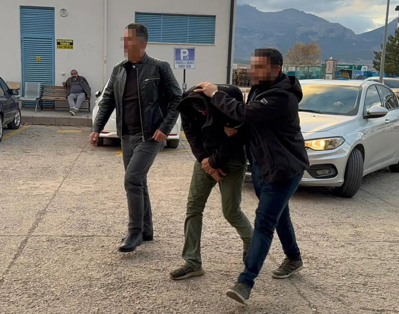 Konya'da yakalanan uyuşturucu taciri tutuklandı