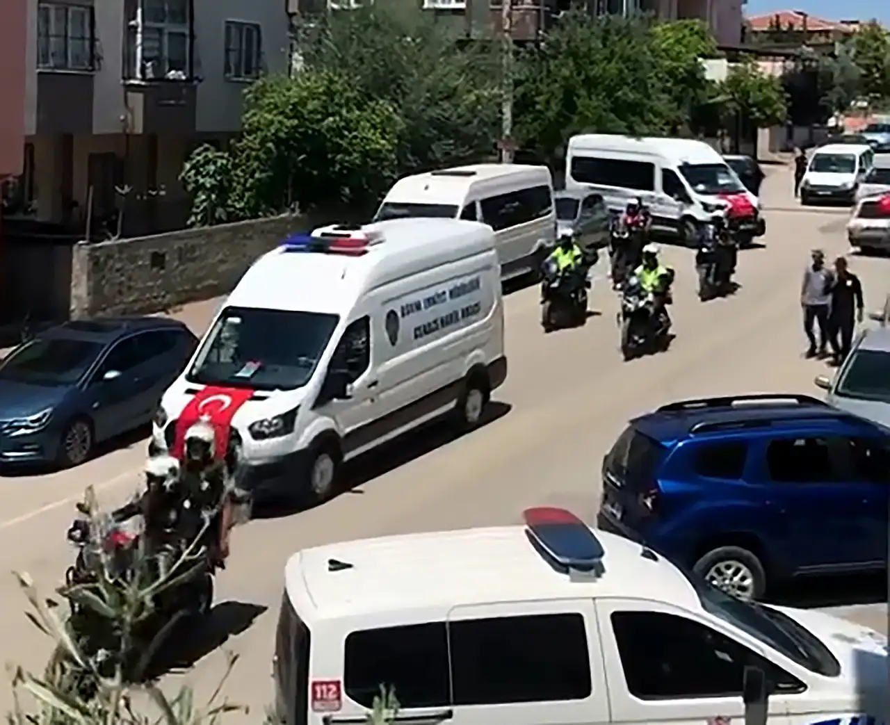 Şehit polis memuru Üyenarık, son yolculuğuna uğurlandı