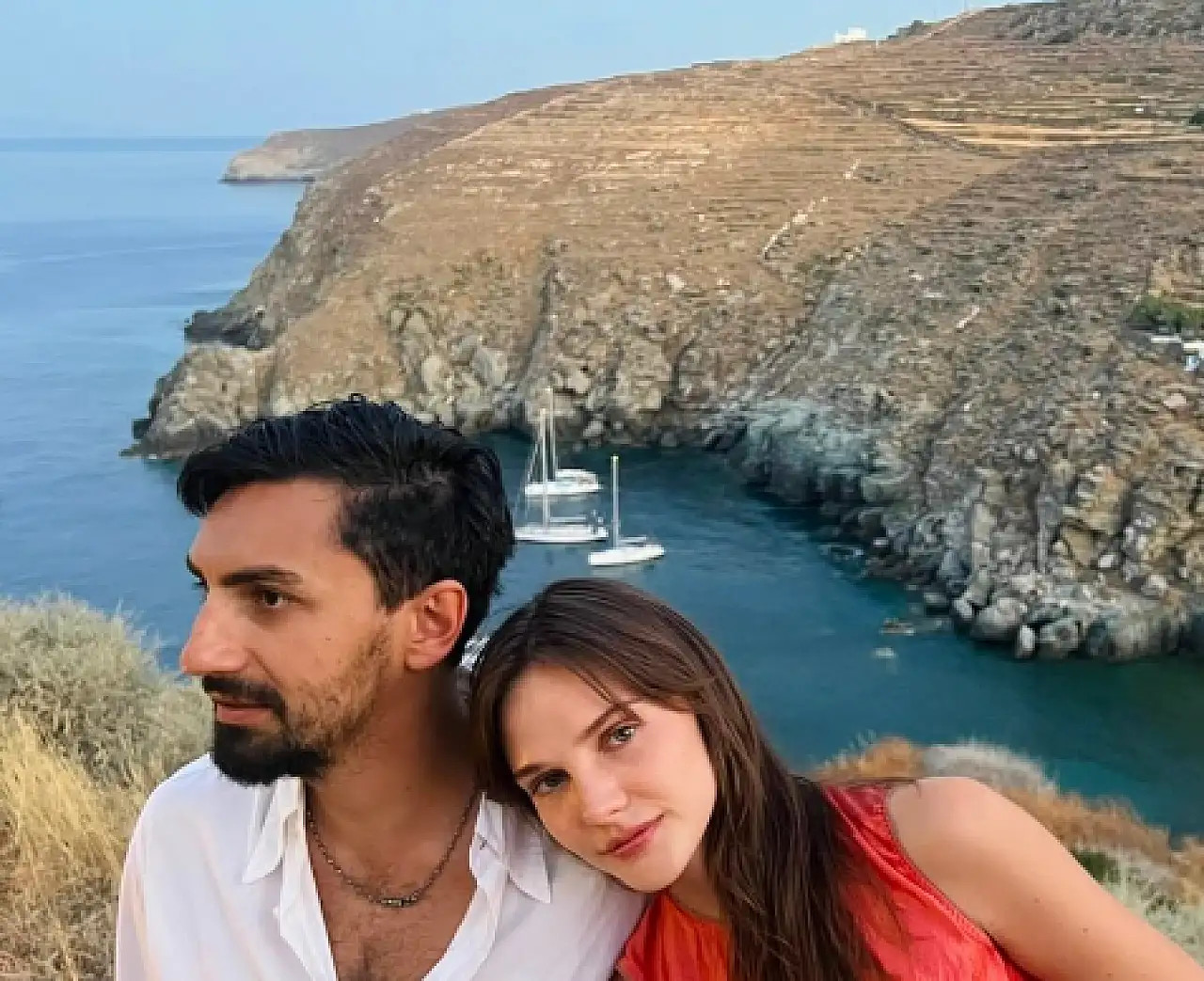 Alina Boz hamile mi? Alina Boz'un eşi Umut evirgen kimdir? Alina Boz Umut Evirgen ne zaman evlendi? Alina Boz kaç yaşında?