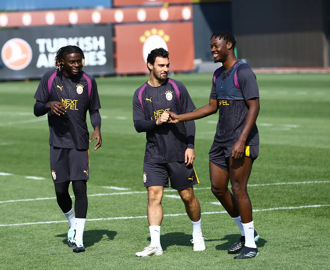Galatasaray'da Barcelona mesaisi tamamlandı
