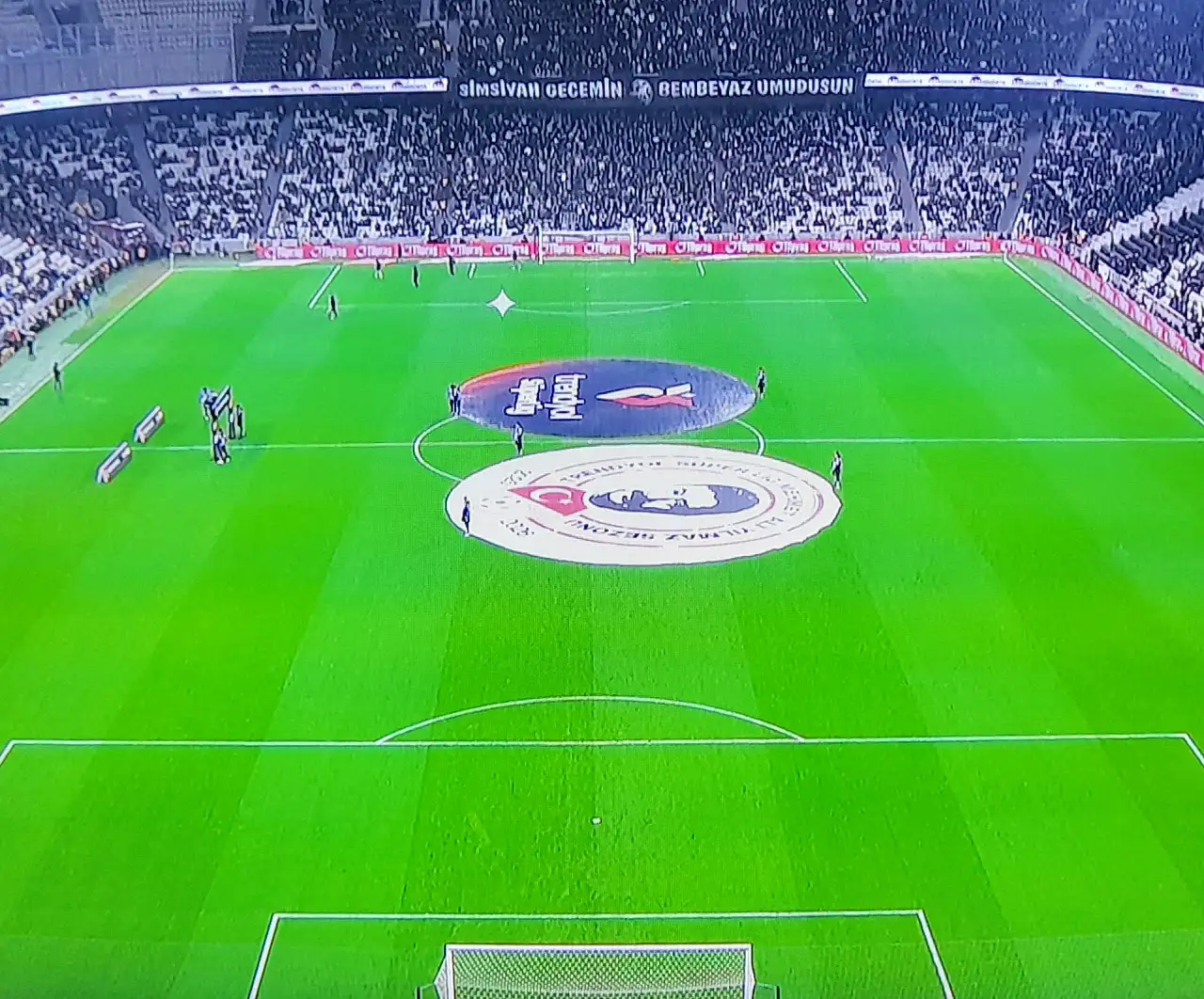 Dolmabahçe'de ilk yarı bitti