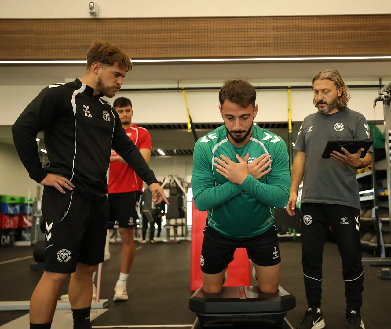 Konyaspor'da milli ara mesaisi sürüyor