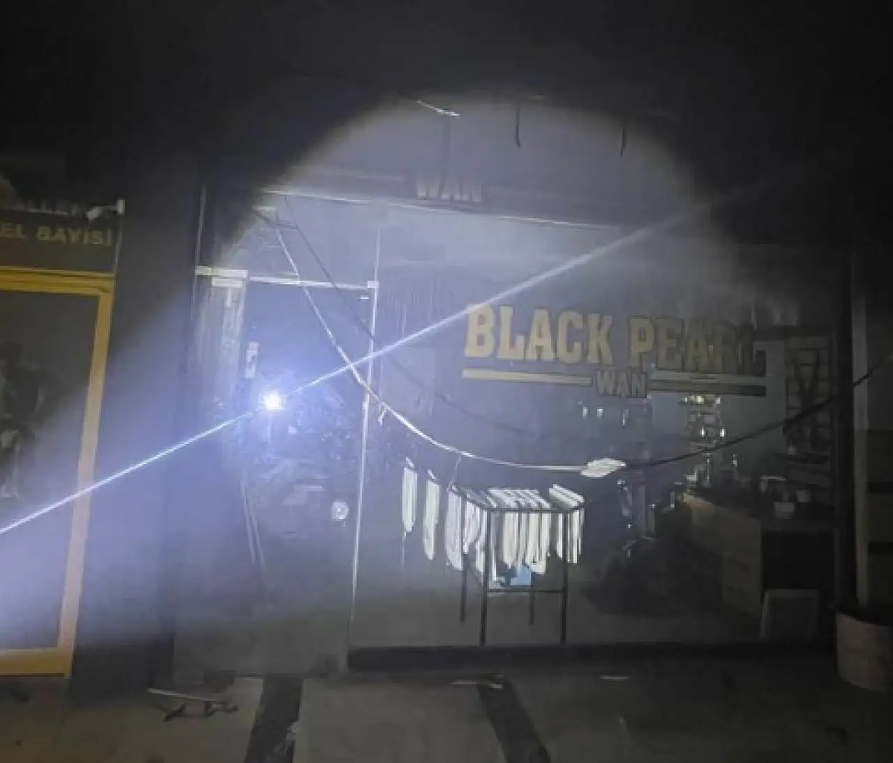 İş yerinde yangın: Hasar büyük!