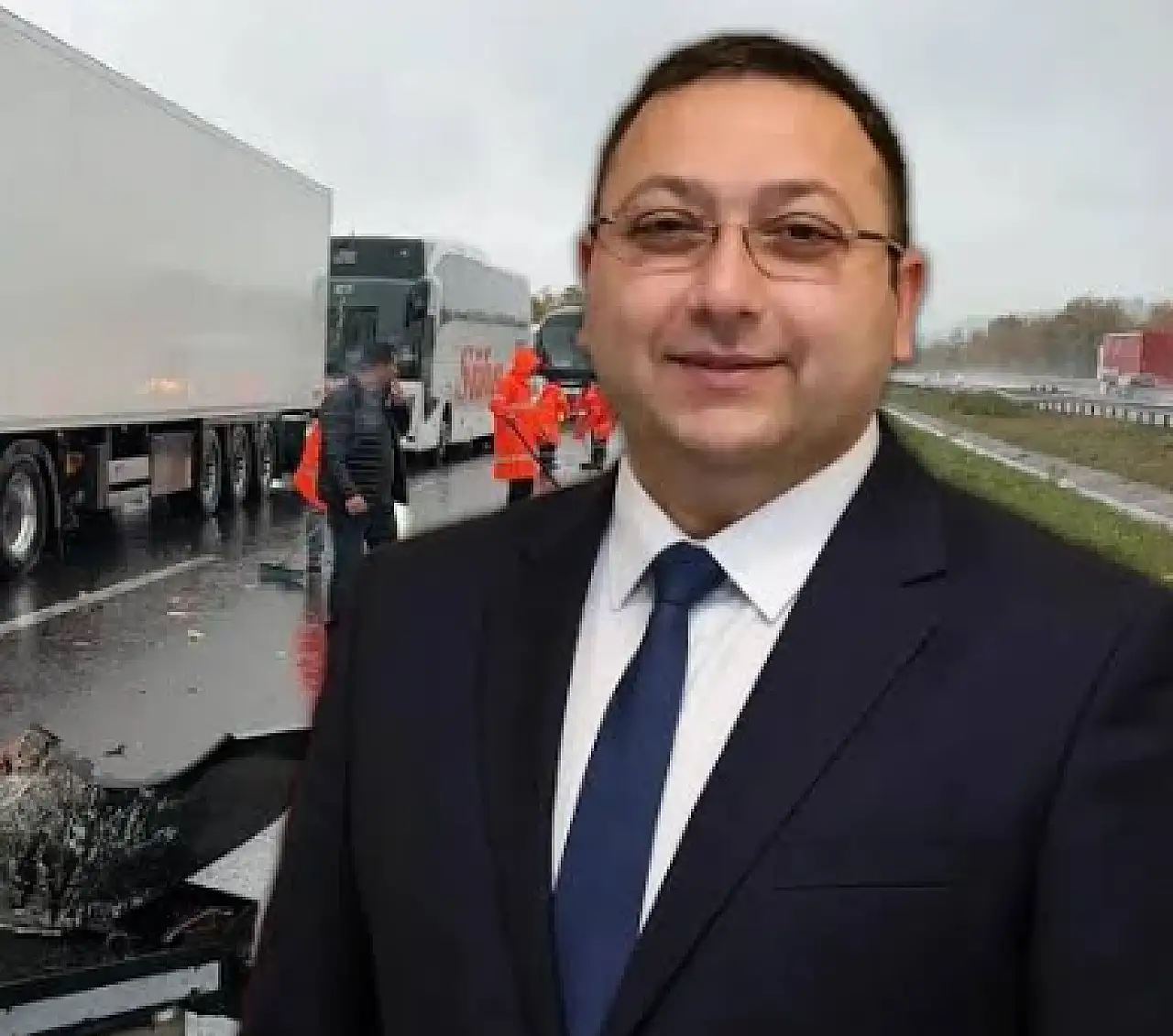 AK Partili Belediye Başkan Vekili Dündar Ziya Gültekin'in trafik kazasında hayatını kaybetti