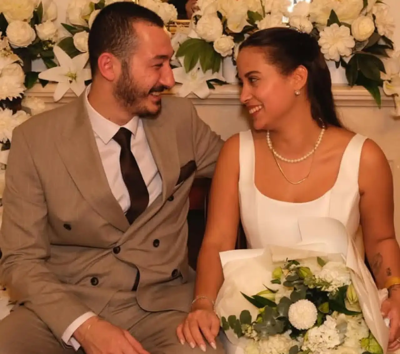 Ayşe Nazlı Yumlu kimdir? Ayşe Nazlı Yumlu kiminle evlendi? Batuhan Yağlıoğlu kimdir?